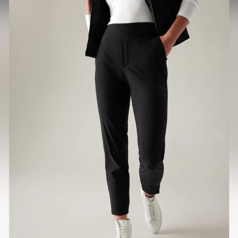 Athleta mid rise Brooklyn pant. 27.5” inseam. Size 14. Black. LIKE NEW.